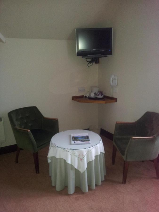 Caledonian Hotel 奥古斯都堡 外观 照片
